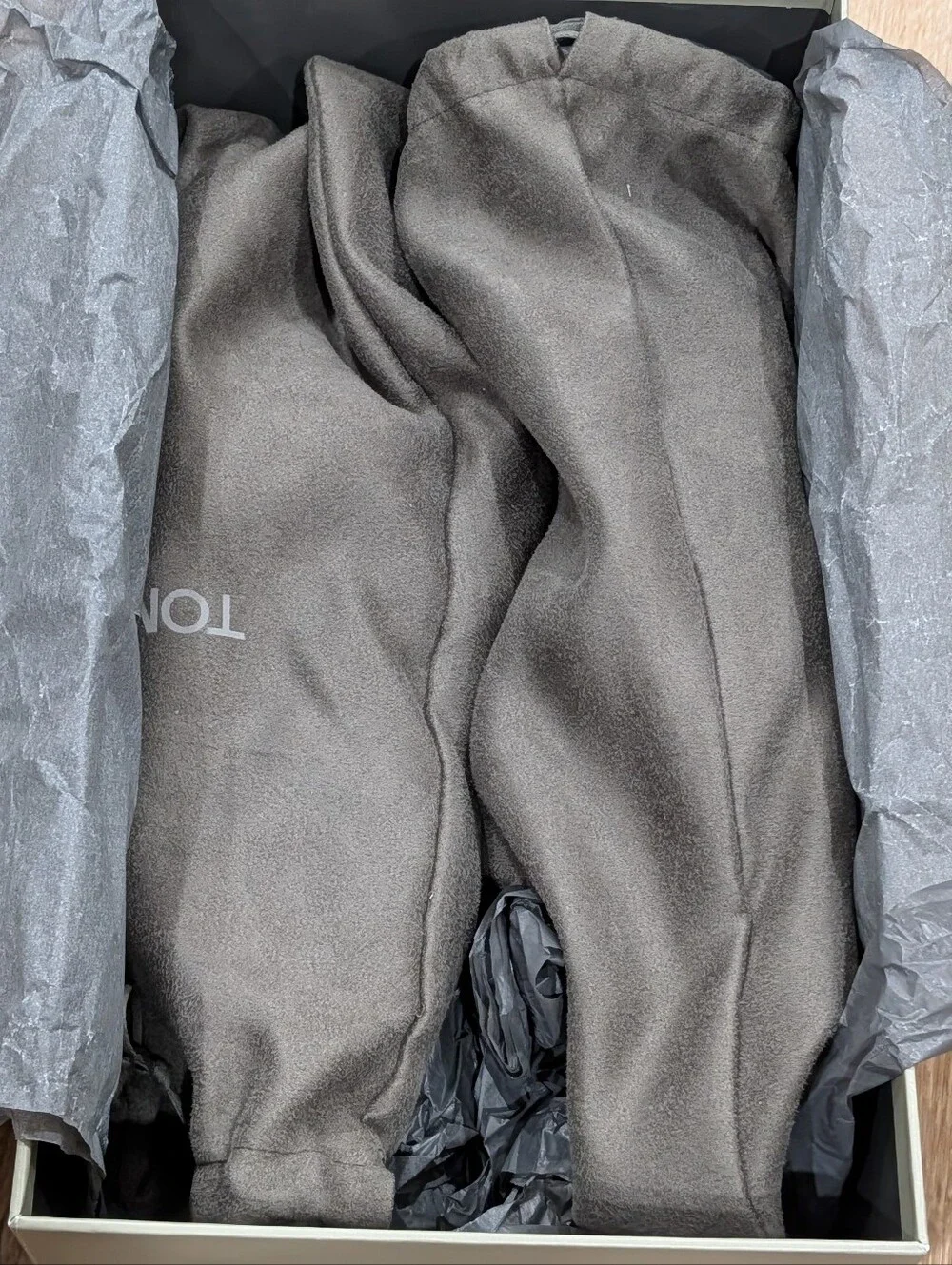 $990 Mens TOM FORD 
